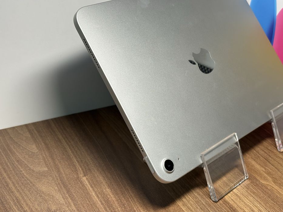 iPad 11 10.9ʼʼ (A16) 128GB Silver Wi-Fi 2025