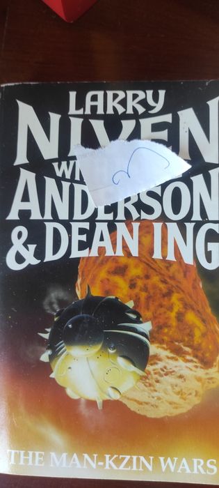 Larry Niven  the mankzin wars