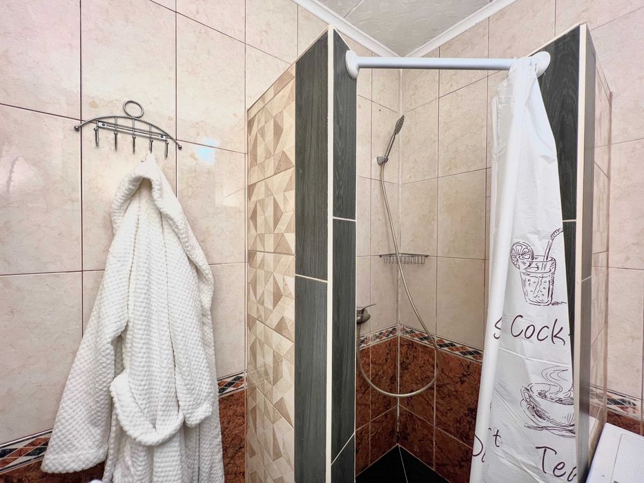 Хостел на Митрополита Шептицького, зручний доступ до транспорту!