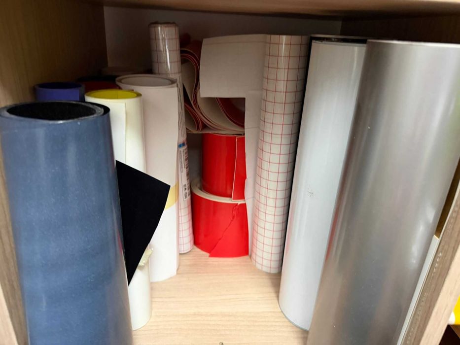 Plotter Silhouette Cameo 4 (Muito material e 4 lâminas)