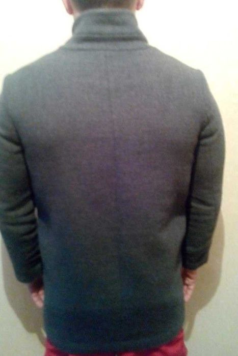 Zara чоловіче пальто