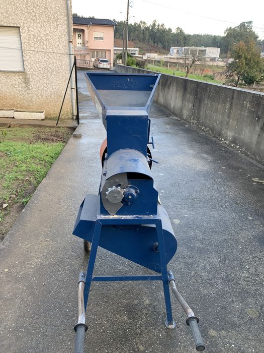 Deboladeira de milho  eletrica