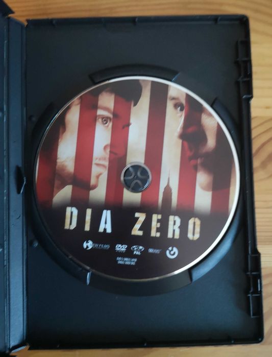 DVD "Dia Zero - Recrutado... 30 dias para se apresentar ao serviço!"
