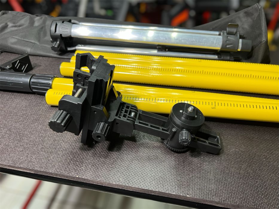 Распорная штанга со штативом Huepar 3.7 м + микролифт 1/4" и 5/8"