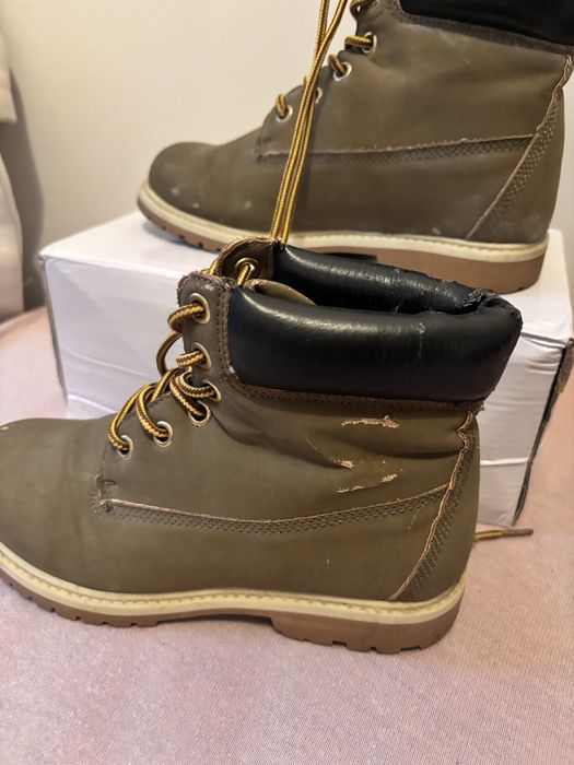 Ciepłe skórzane buty zimowe 36