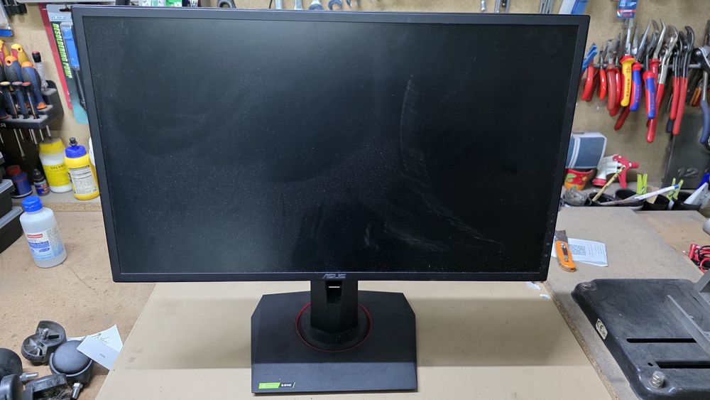 Monitor ASUS 165hz 24"