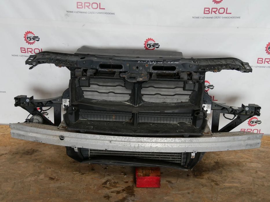 PAS PRZEDNI BMW X3 E83 2.0 TD 08' żaluzja