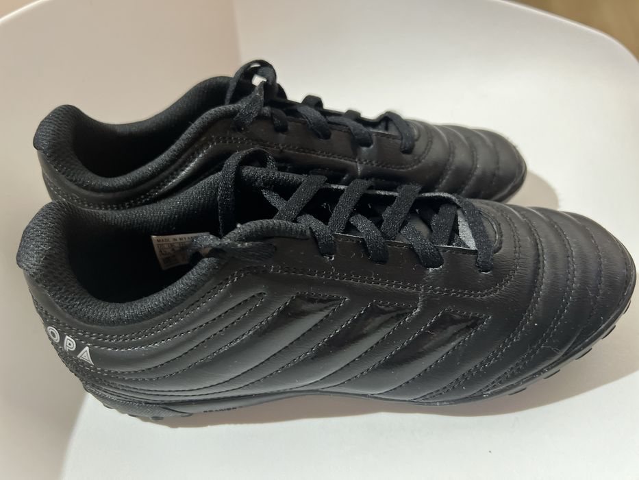 Sapatilha sintetico Adidas Copa pretas T36 2/3