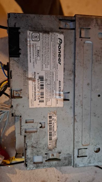 PIONEER AVH-X7800BT 1-DIN 7'' wysuwany ekran dotykowy Android iPhone