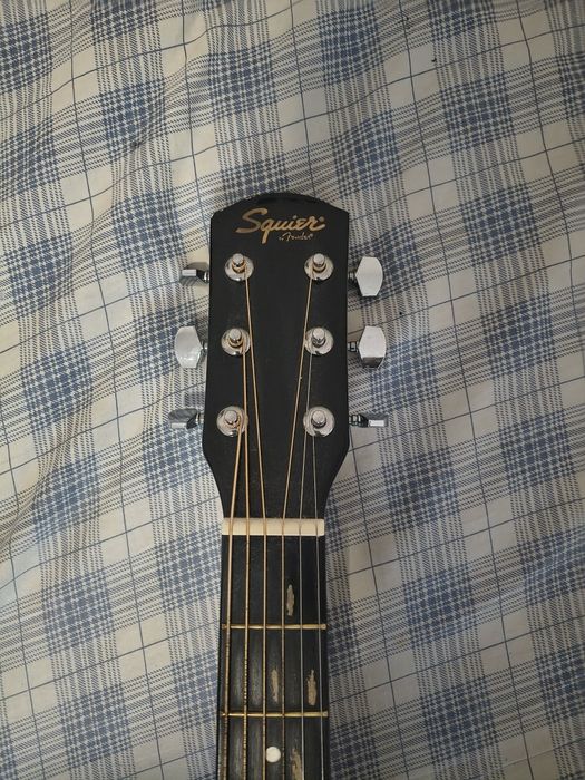 Vendo violão fender Squier black elétrico