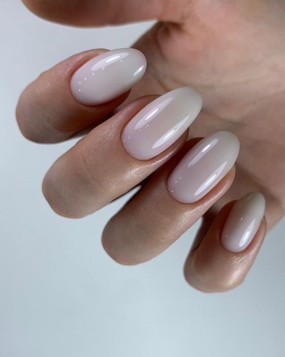 Мастер маникюра и педикюра