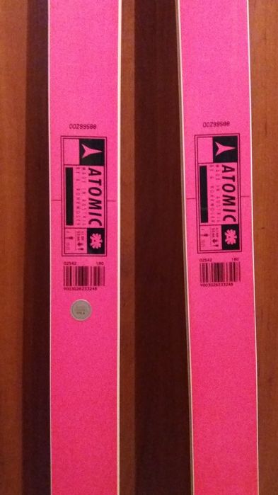 Горные лыжи  ATOMIC, 180см