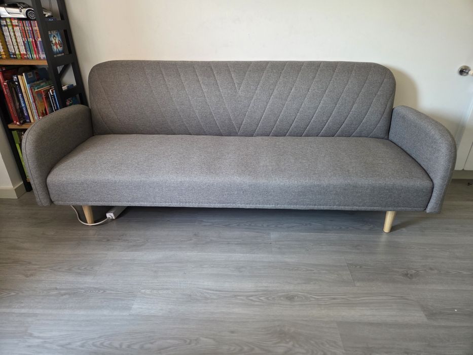 Sofá cama cinzento