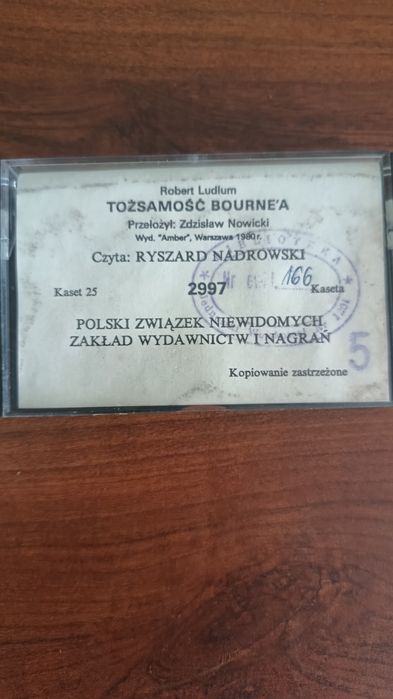 Słuchowisko "Tożsamość Bourne'a" Robert Ludlum komplet 25 szt.