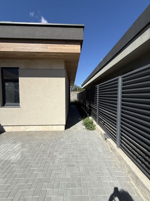 Розстрочка до 2 років, 145 м², 4 сотки  у Червоному Хуторі