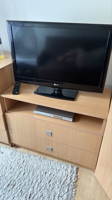 Stolik pod Tv szerokosc 88cm