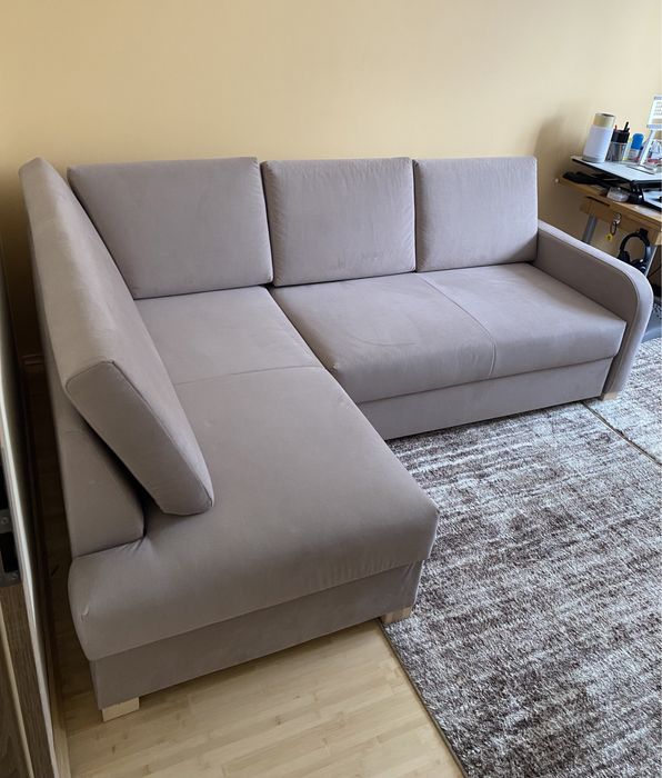 Sofa narożna z funkcją spania i schowkiem, stan bdb
