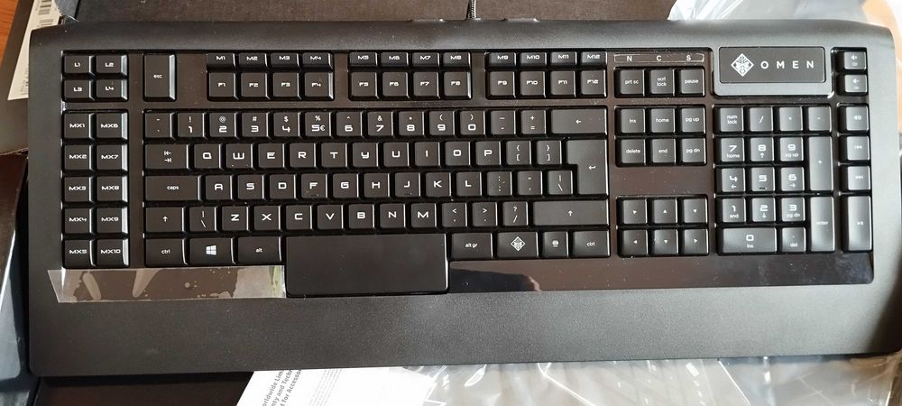 Teclado gaming omen by steelseries