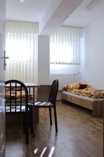 Miejsca nocleg kwatery tani hotel 31zł łóżko bez kaucji warszawa ząbki