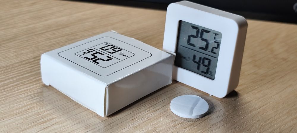 Електронний цифровий термометр гігрометр