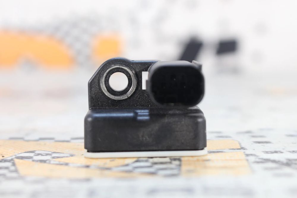 Sensor de impacto MERCEDES-BENZ Classe E (W212)