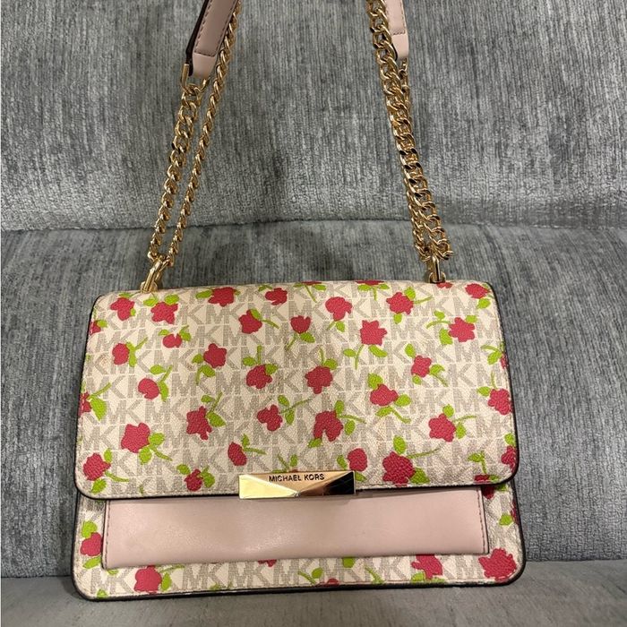 Michael Kors Jade Shoulder Bag