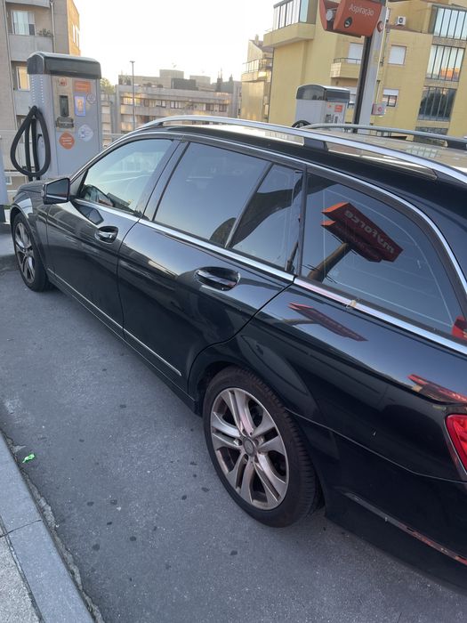 Mercedes-Benz C 180 — fotografia 5