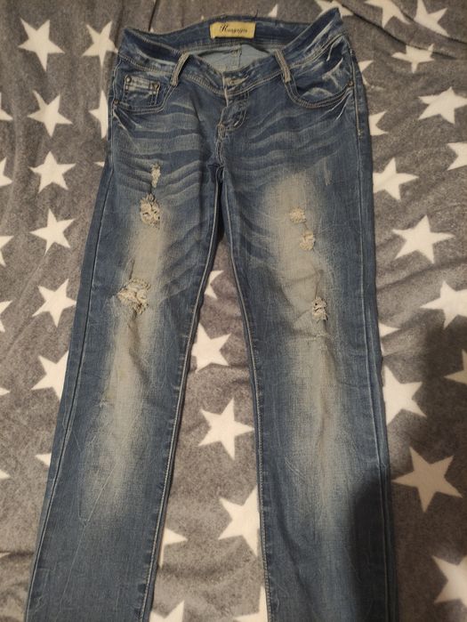 Жіночі джинси, розмір 28