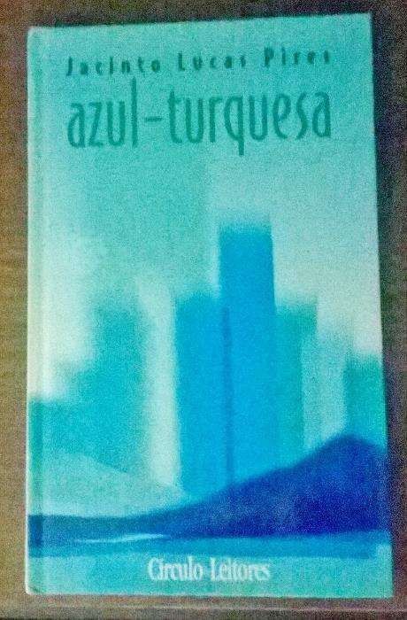 Azul-Turquesa de Jacinto Lucas Pires