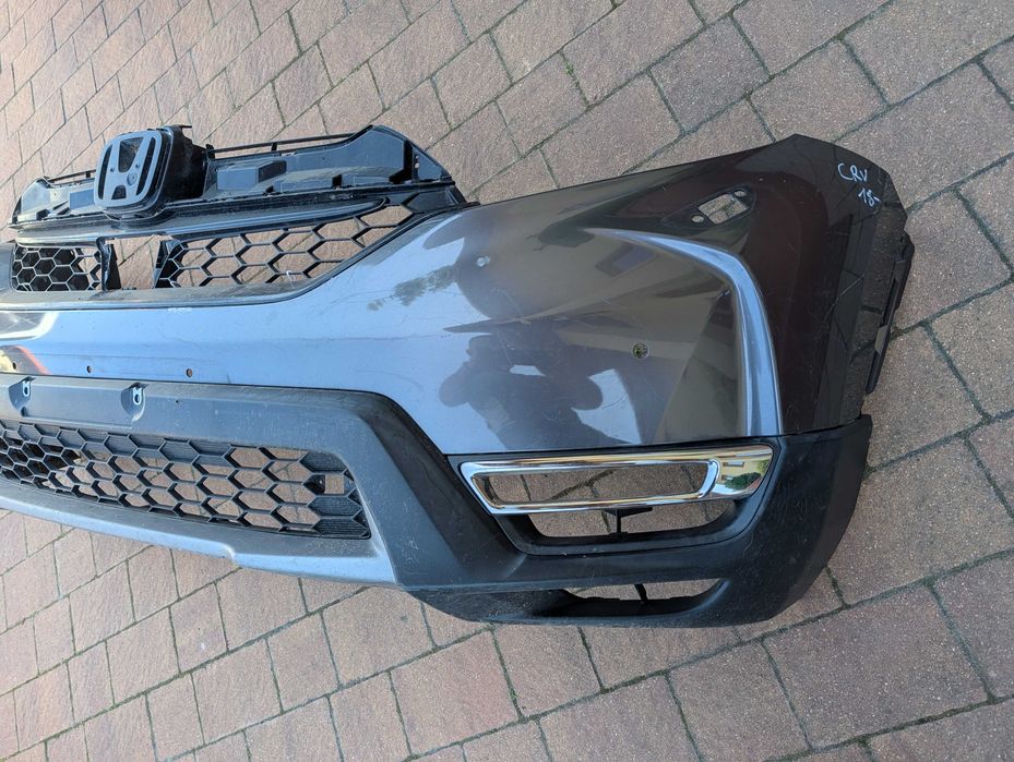 Honda cr v crv V 17  18  zderzak przód ładny stan