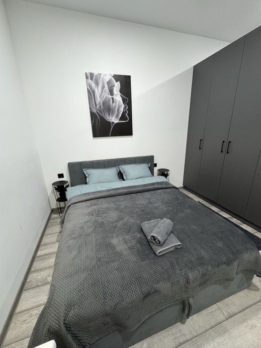 Оренда подобова. Аренда посуточно. Центр. Світло є завжди.