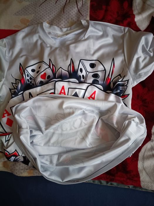 T-shirt męski  NOWY