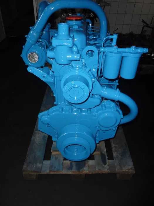 SILNIK SW-400 KOMBAJN Nowy Typ Super Bizon