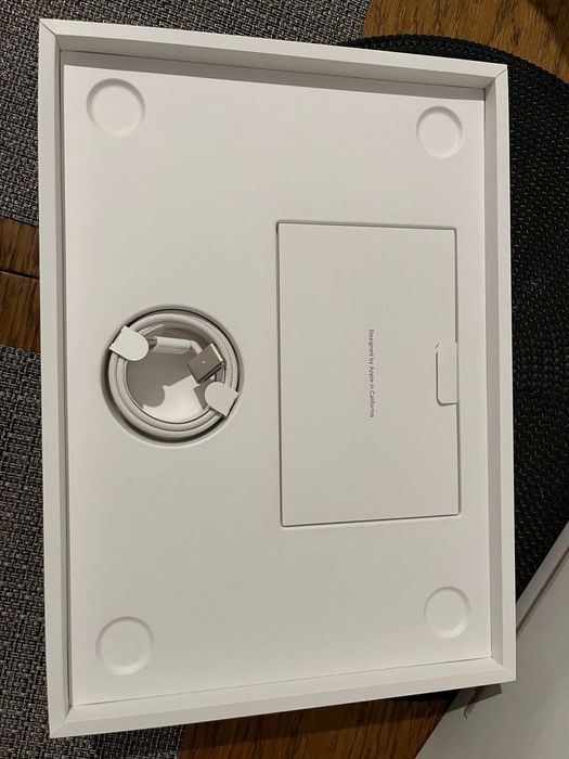 MacBook Air 13" Новий