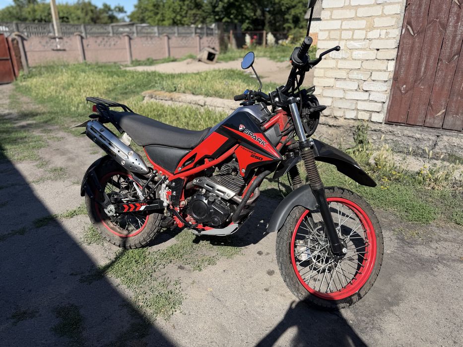 Спарк SP250D-3 Мото в ідеальному стані пробіг 5000