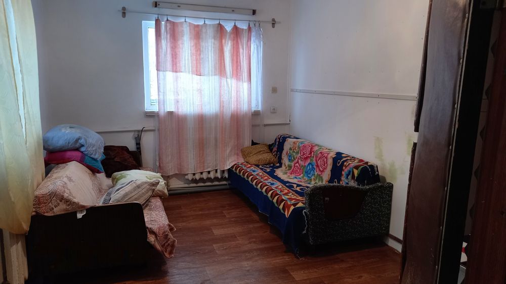 Здам окреммй будинок на Крошні, на короткий термін