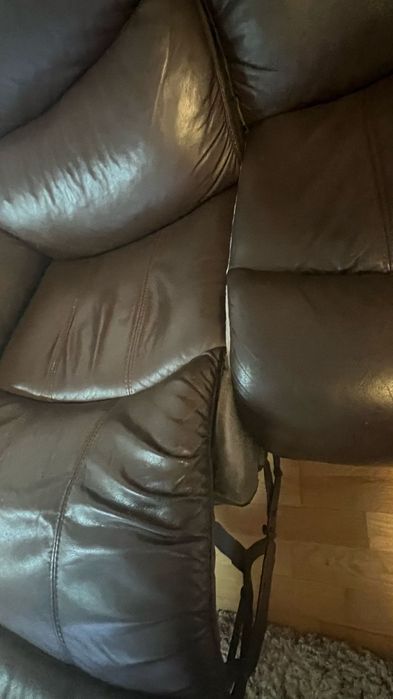 2 Sofás (3+2 lugares)