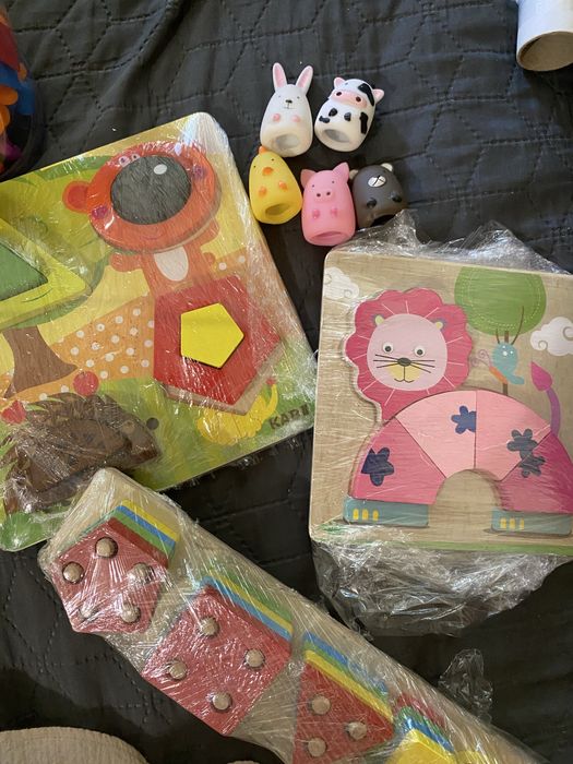 Деревяні пазли, головоломки.