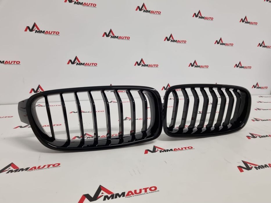 Grelhas Frontais BMW F30 F31 Preto Brilho