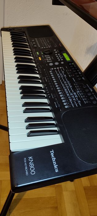 Yamaha PSR 2000, Technics SX-KN 3000, Technics KN 800