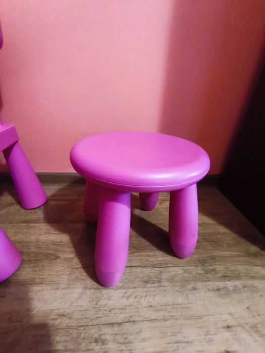 2 krzesełka i taboret Ikea Mamut
