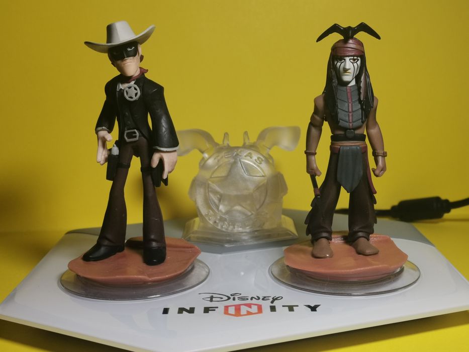 Figurki Disney Infinity gra PS3 PS4 stacja bazowa płyty 1.0 2.0 3.0