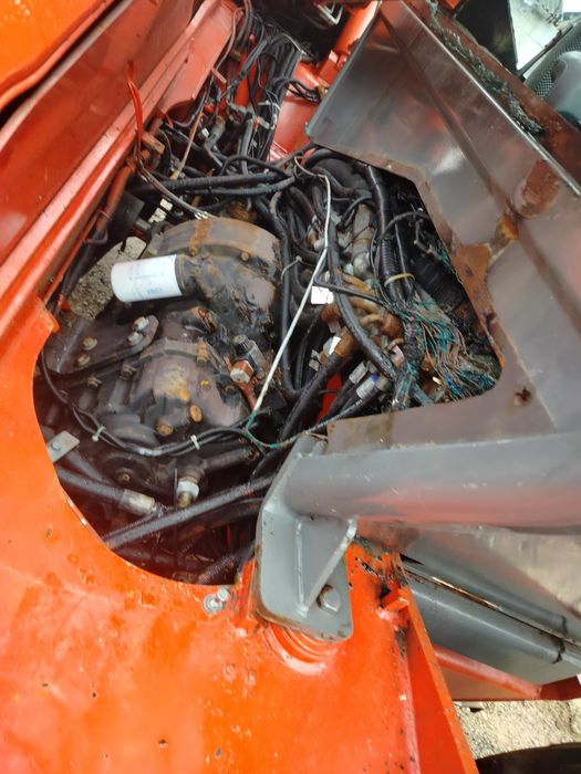 Manitou  mlt  1740su 1240 mlt  bobcat  podpory teleskop  117metrow po