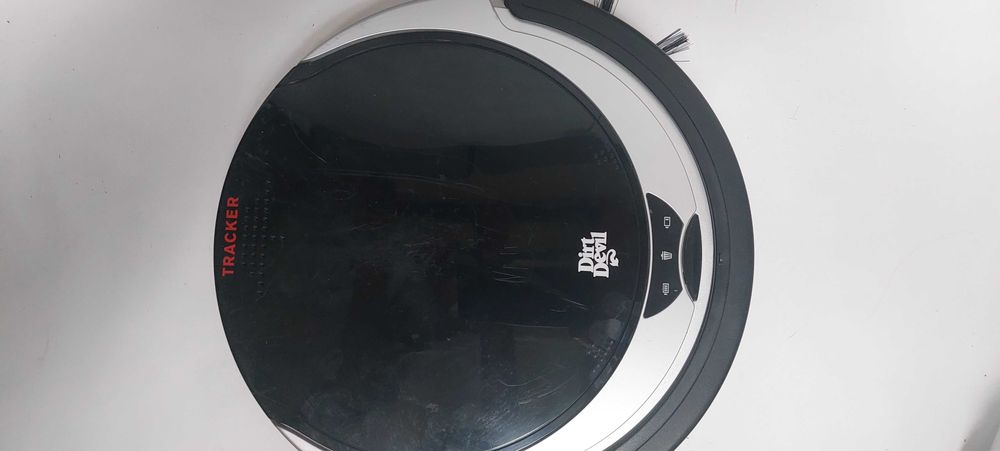 Робот пилосос Dirt Devil M613