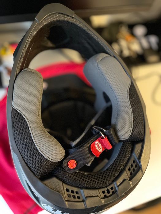 Capacete Bell Full 9 (MIPS protection)