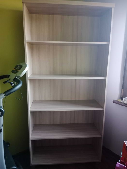 Regał na książki
