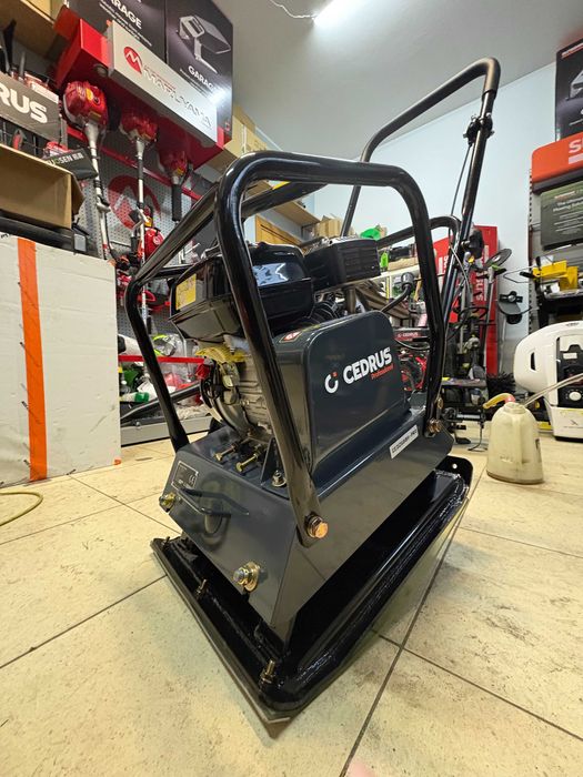 Zagęszczarka Cedrus CEDZG88H-PRO, Honda GX160, 15 kN, płyta 55x44