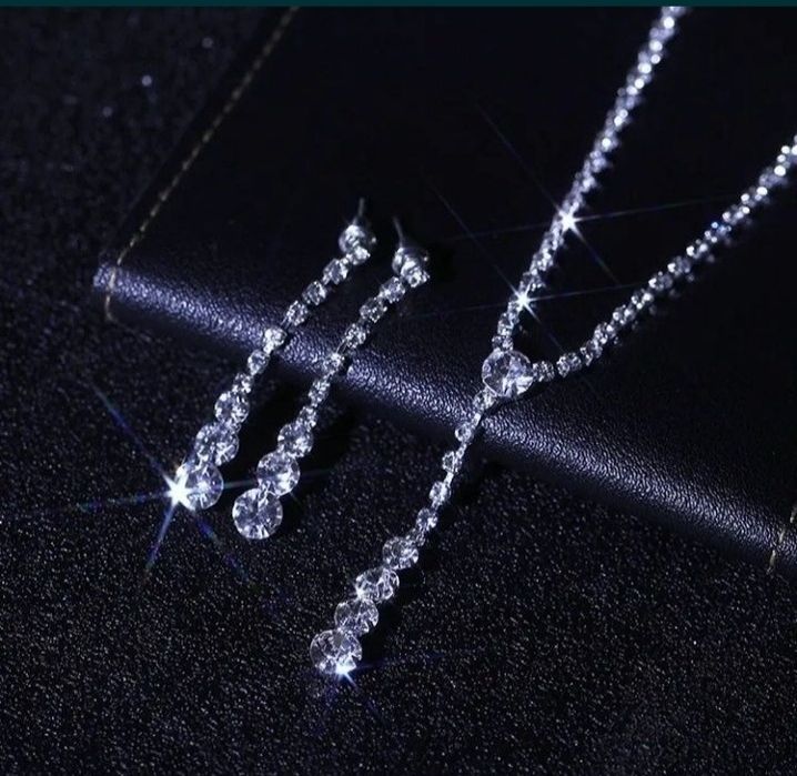 Колье и серьги - комплект новый