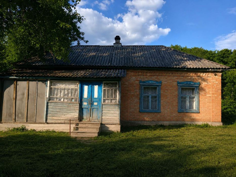 Продам будинок з горіховим садом у с.Тарасівка  Зіньківського району