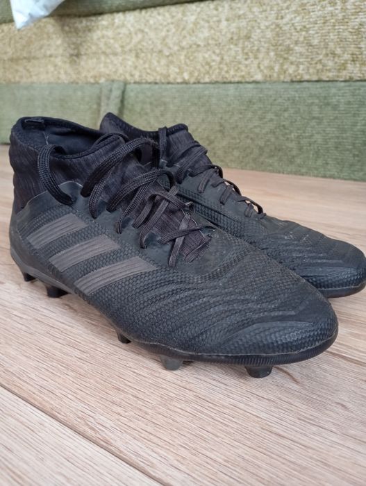 Бутси Adidas Predator 39 розмір